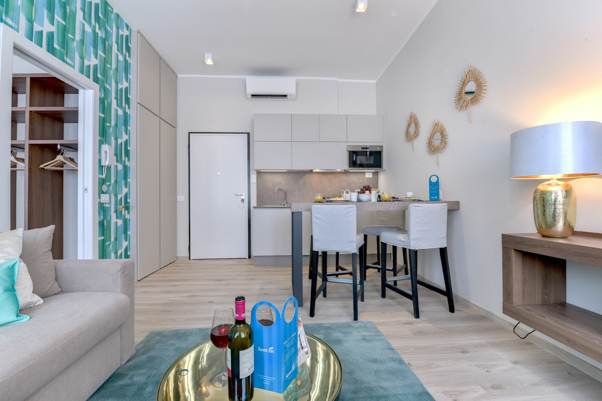 Sweet Inn Apartments - Dogana ميلان المظهر الخارجي الصورة