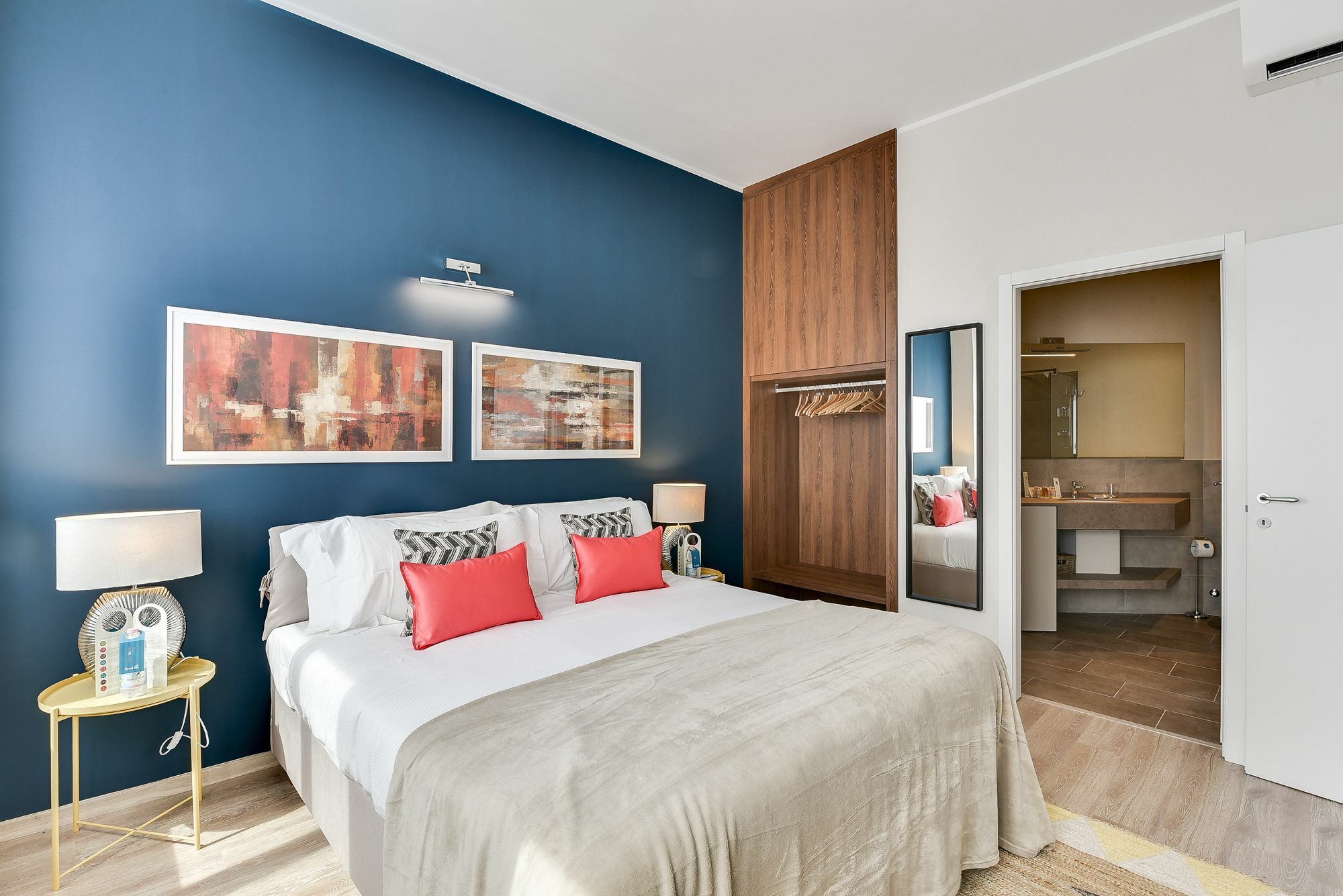 Sweet Inn Apartments - Dogana ميلان المظهر الخارجي الصورة